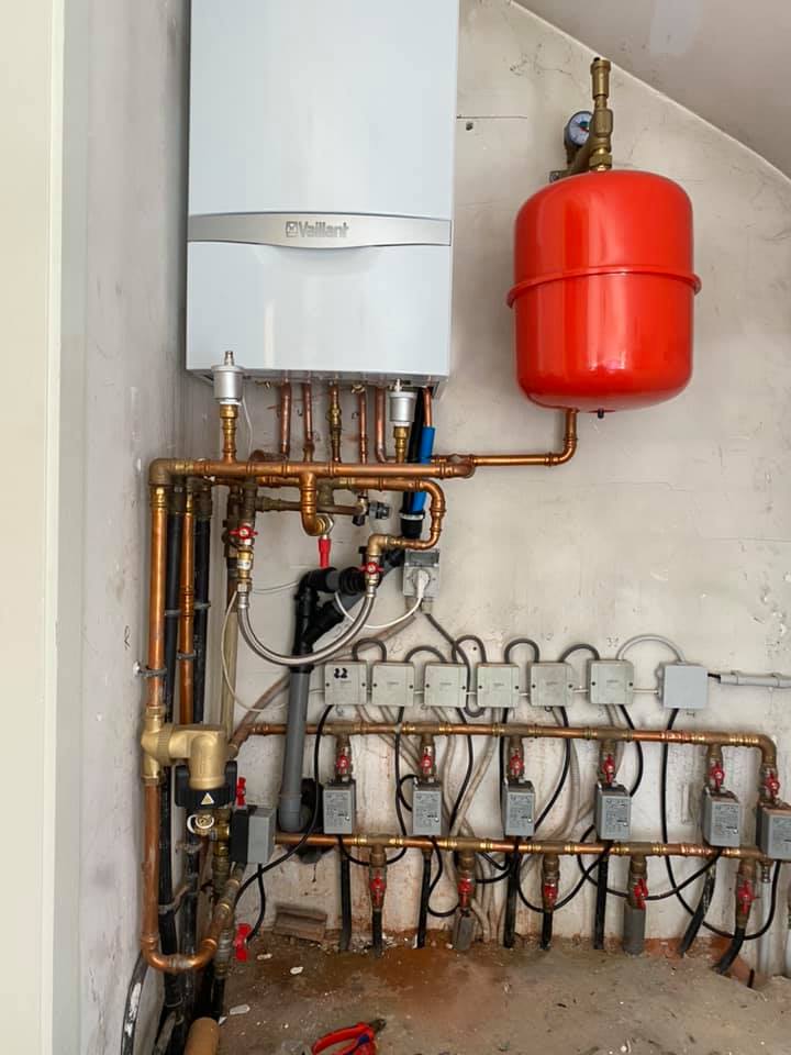 CV-systeem renovatie — VT Verwarming Sanitair Wondelgem